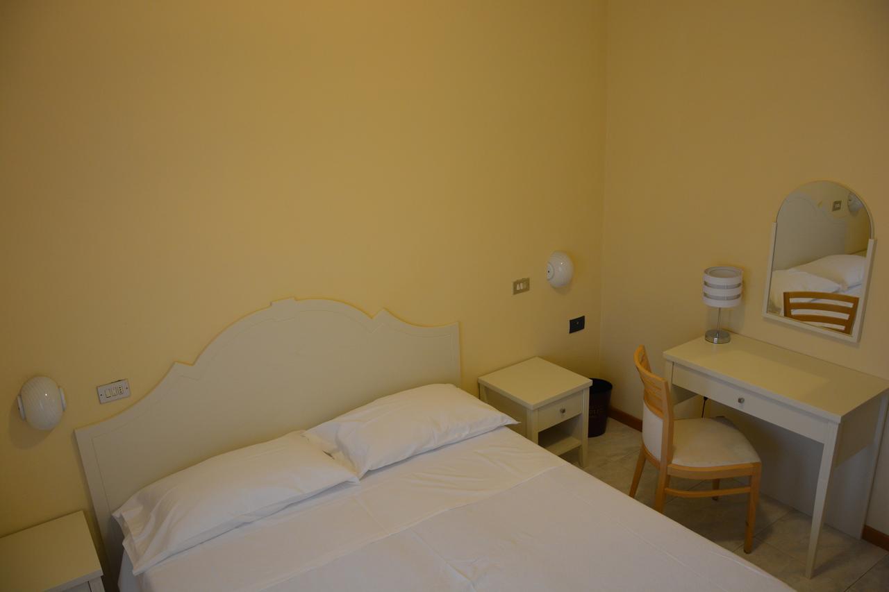 Giotto 2* Garda (Verona)